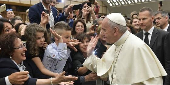 El Papa pide a las familias 